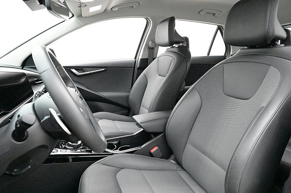 Kia Niro 9 of 27