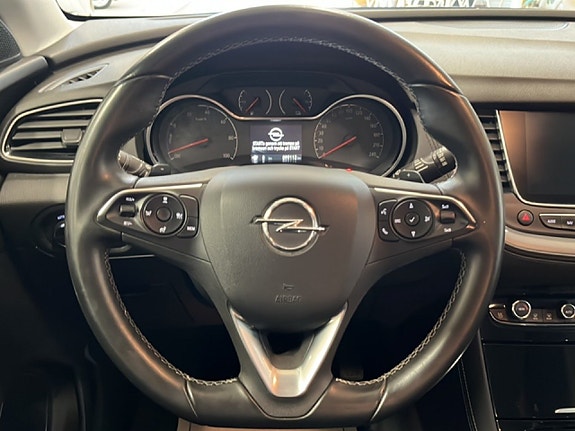 Opel Grandland X 10 of 22