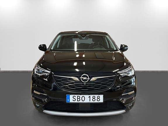 Opel Grandland X 2 of 5