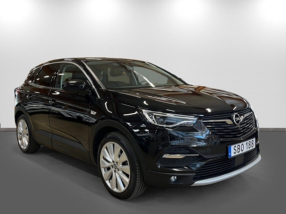 Opel Grandland X 3 of 5