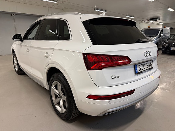 Audi Q5 5 of 5