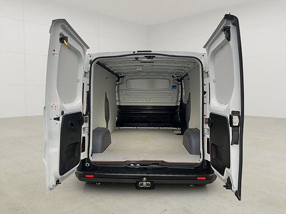 Renault Trafic 13 of 30