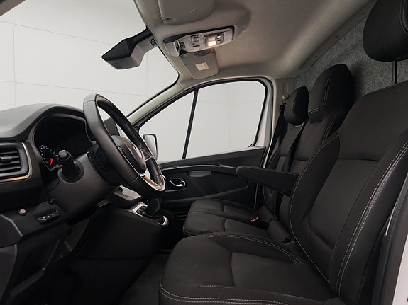Renault Trafic 15 of 30