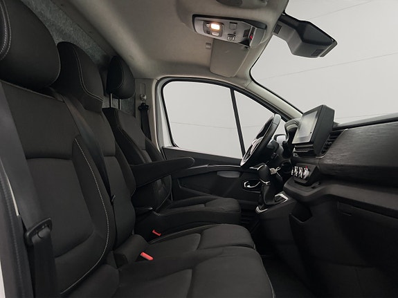 Renault Trafic 26 of 30