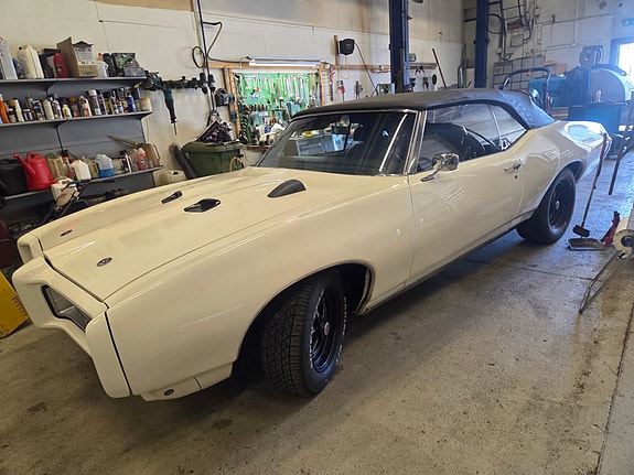 Pontiac GTO 13 of 15