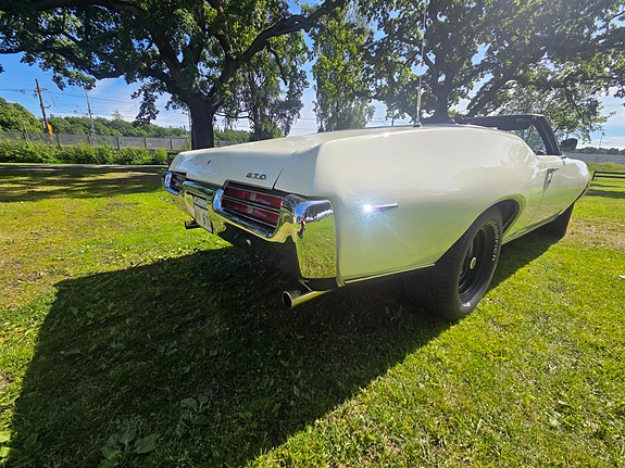 Pontiac GTO 5 of 15