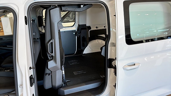Volkswagen Caddy 13 of 13
