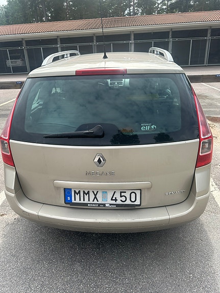 Renault Megane II 3 of 5