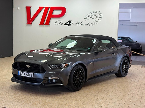 Ford Mustang 24 of 27