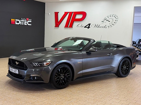 Ford Mustang 2 of 27