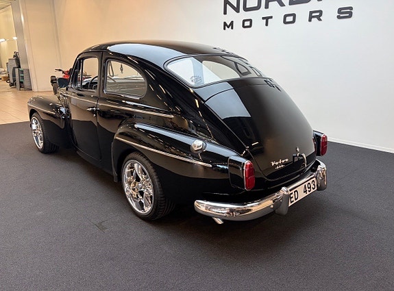 Volvo PV 4 of 5