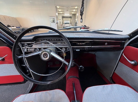 Volvo PV 8 of 11