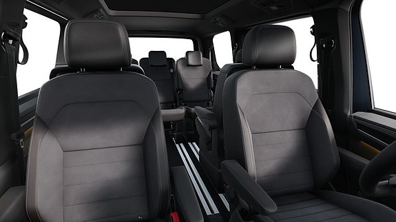 Volkswagen Multivan 5 of 5