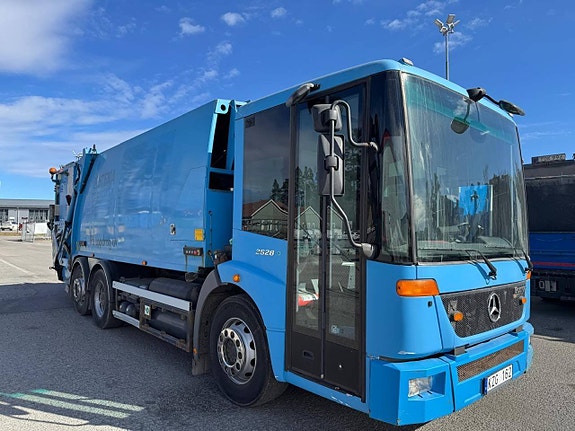 Mercedes-Benz Econic 2628G L/Nla 2 of 8