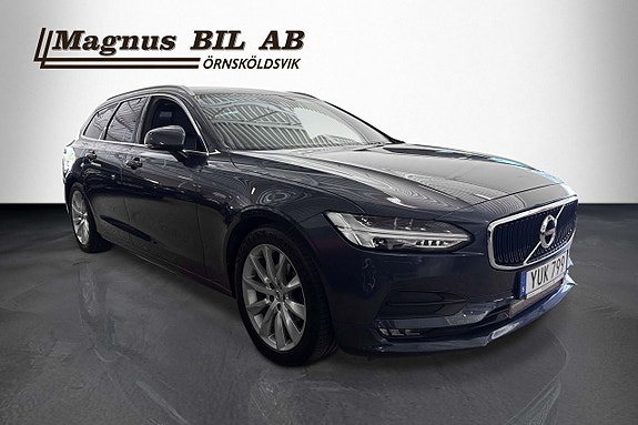 Volvo V90 2 of 5