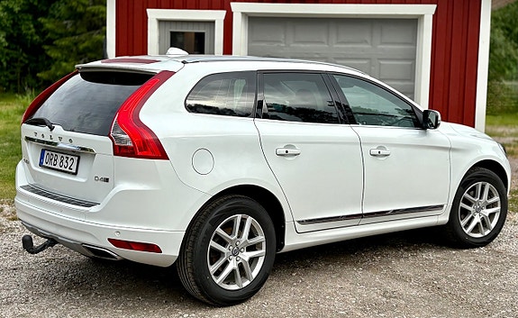 Volvo XC60 4 of 5
