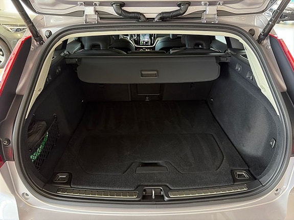Volvo V60 18 of 21