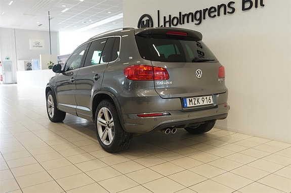 Volkswagen Tiguan 5 of 5