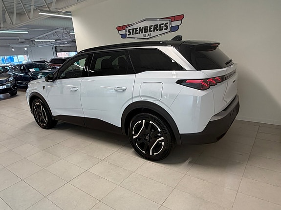 Peugeot 5008 3 of 5