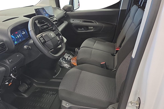 Toyota Proace City 9 of 14