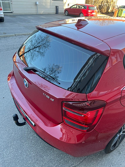 BMW 118d 5 of 5