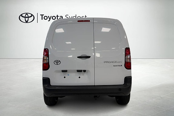 Toyota Proace City 4 of 5