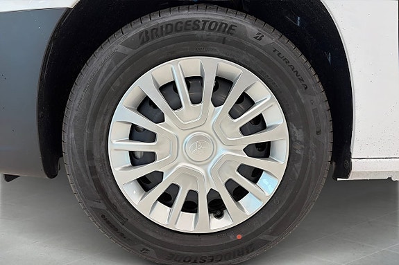 Toyota Proace City 15 of 16