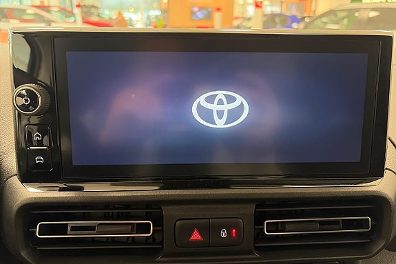 Toyota Proace City 13 of 16