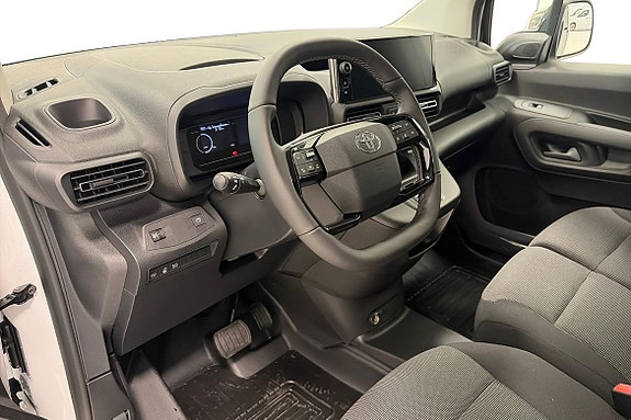 Toyota Proace City 12 of 16
