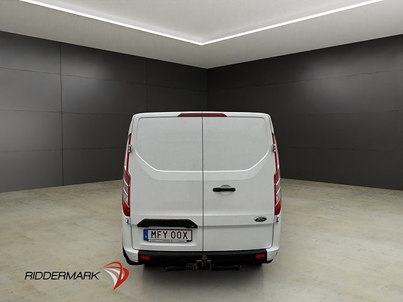Ford Transit Custom 9 of 27