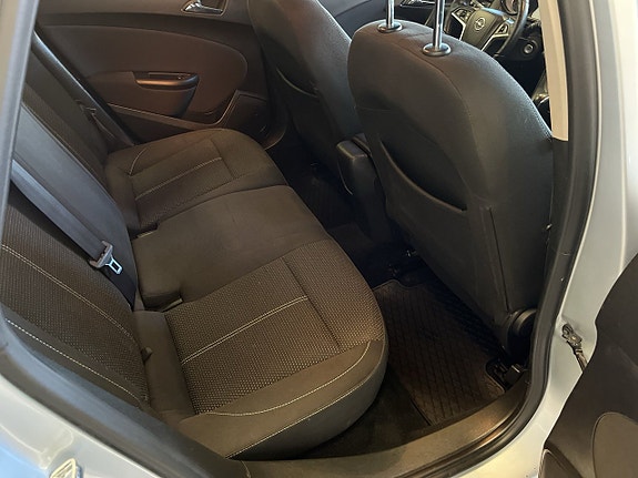 Opel Astra 14 of 25