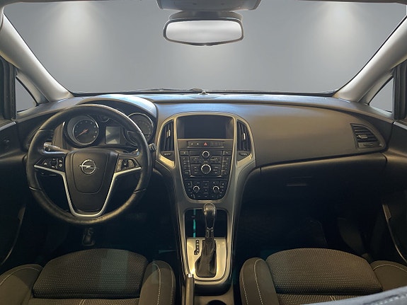 Opel Astra 10 of 25
