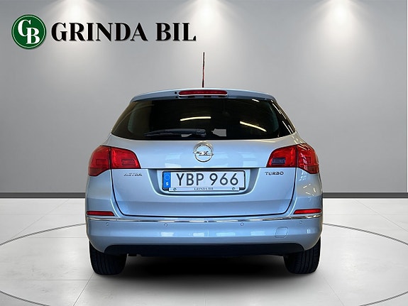Opel Astra 3 of 5