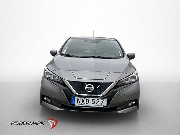 Nissan Leaf 3 of 5