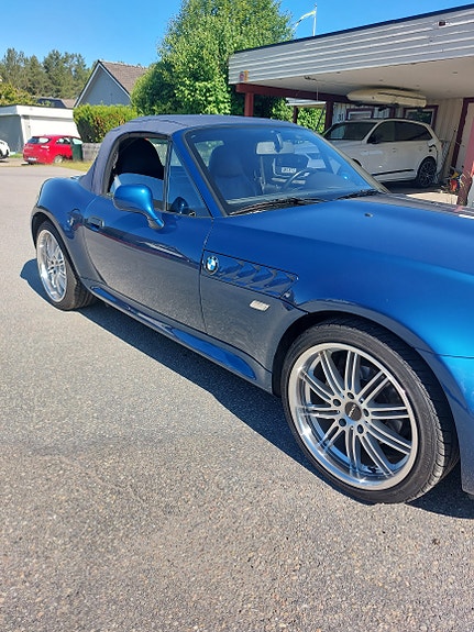BMW Z3 5 of 5