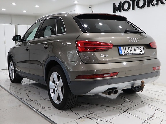 Audi Q3 4 of 5
