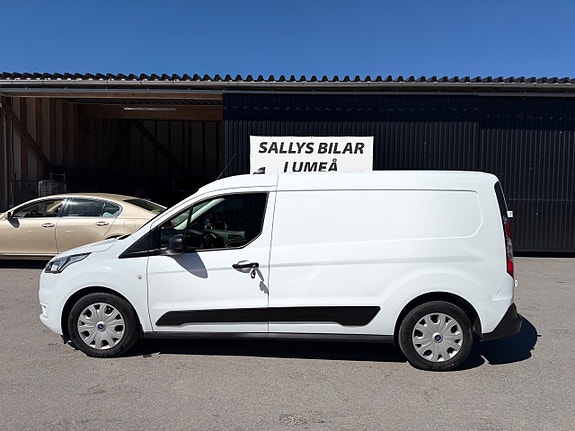 Ford Transit Connect 4 of 5