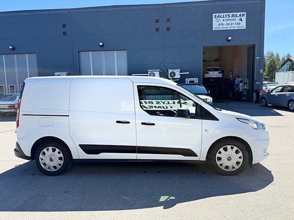 Ford Transit Connect 14 of 26