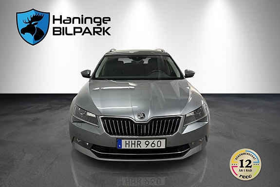 Skoda Superb 3 of 5