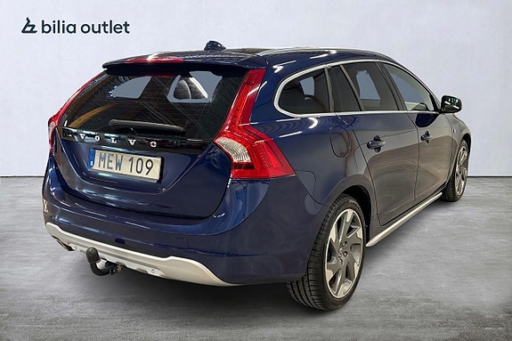 Volvo V60 4 of 5