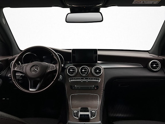 Mercedes-Benz GLC220 d 12 of 30