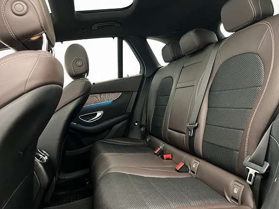 Mercedes-Benz GLC220 d 16 of 30