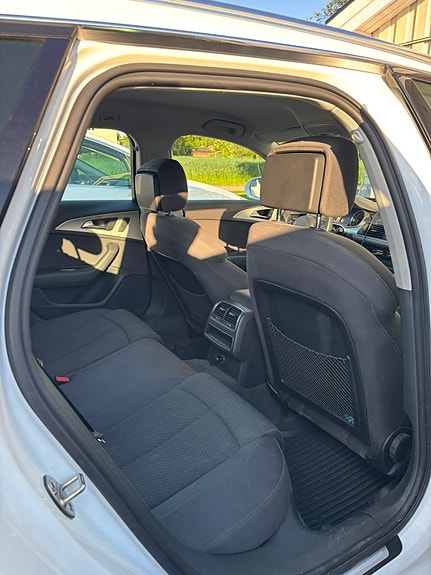 Audi A6 4 of 5