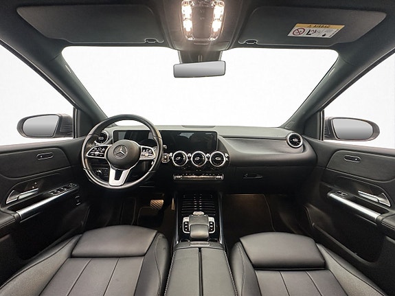 Mercedes-Benz B180 12 of 30