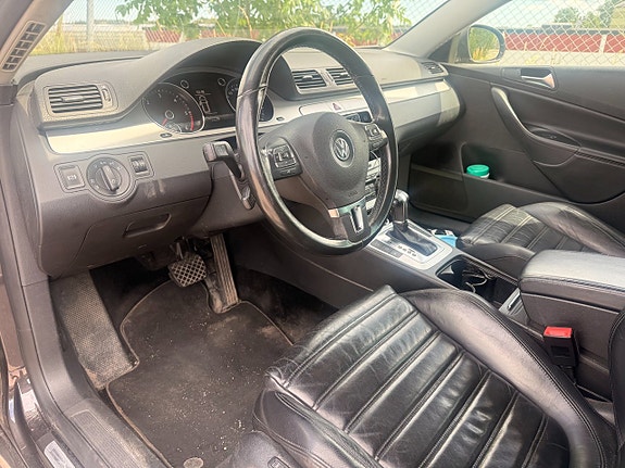 Volkswagen Passat 6 of 7