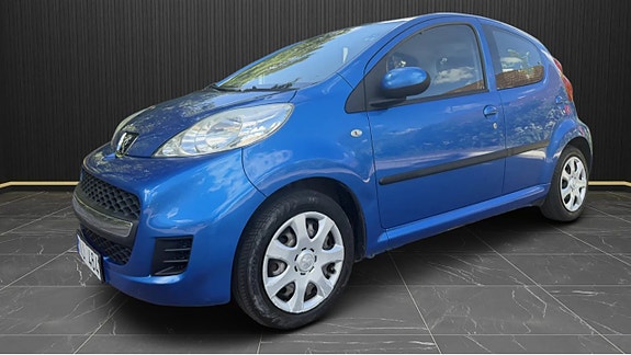 Peugeot 107 2 of 5