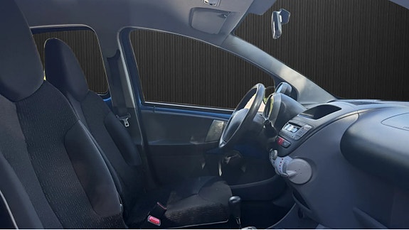 Peugeot 107 7 of 7