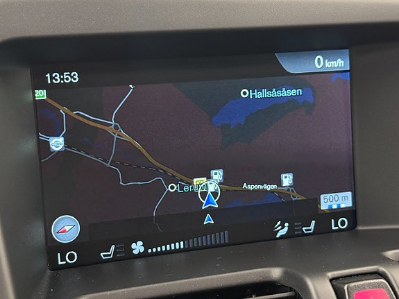 Volvo XC60 17 of 27