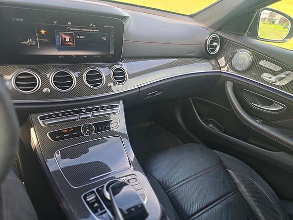 Mercedes-Benz E53 8 of 18