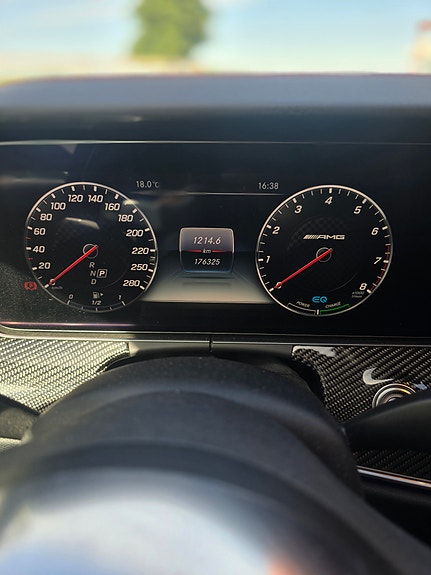 Mercedes-Benz E53 18 of 18